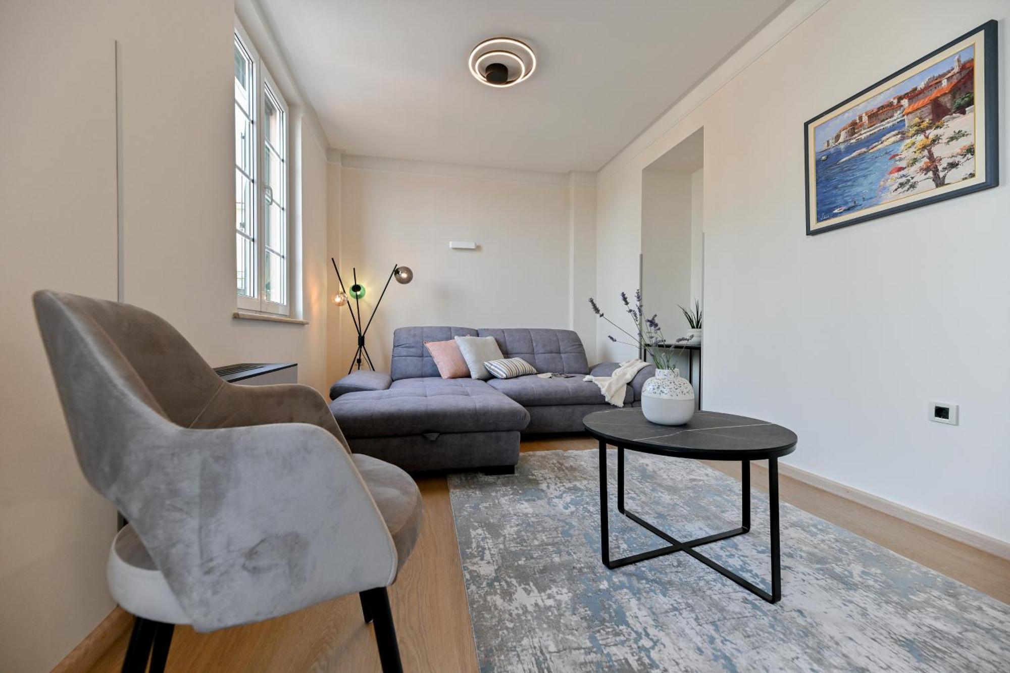 Hresc M Guest house
