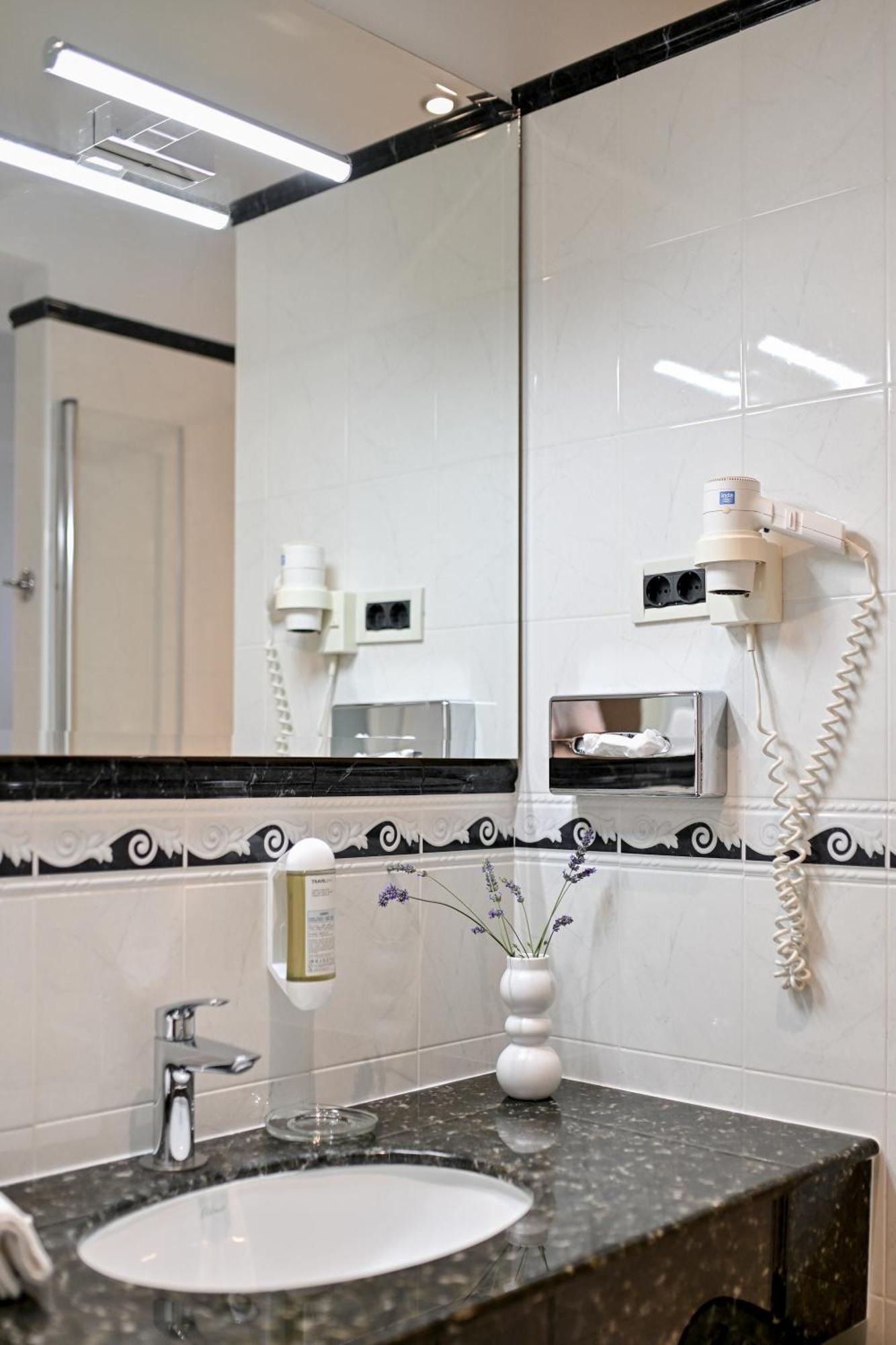 Guest house Hresc M 3*